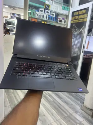 Laptop Alienware M15 R7 32GB Intel Core i9 SSD 1T