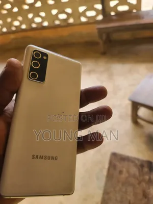 Samsung Galaxy S20 FE 5G 128 GB White