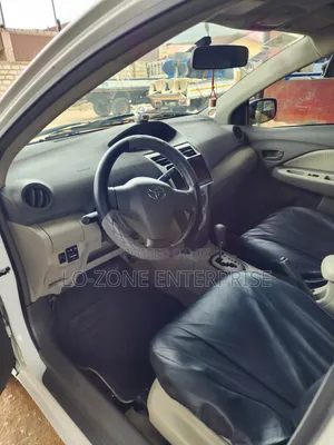 Toyota Belta 2011 White