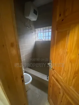 2bdrm House in Abelempke Taxi Rank, Methodist Church Area for rent