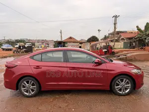 Hyundai Elantra 2018 Red