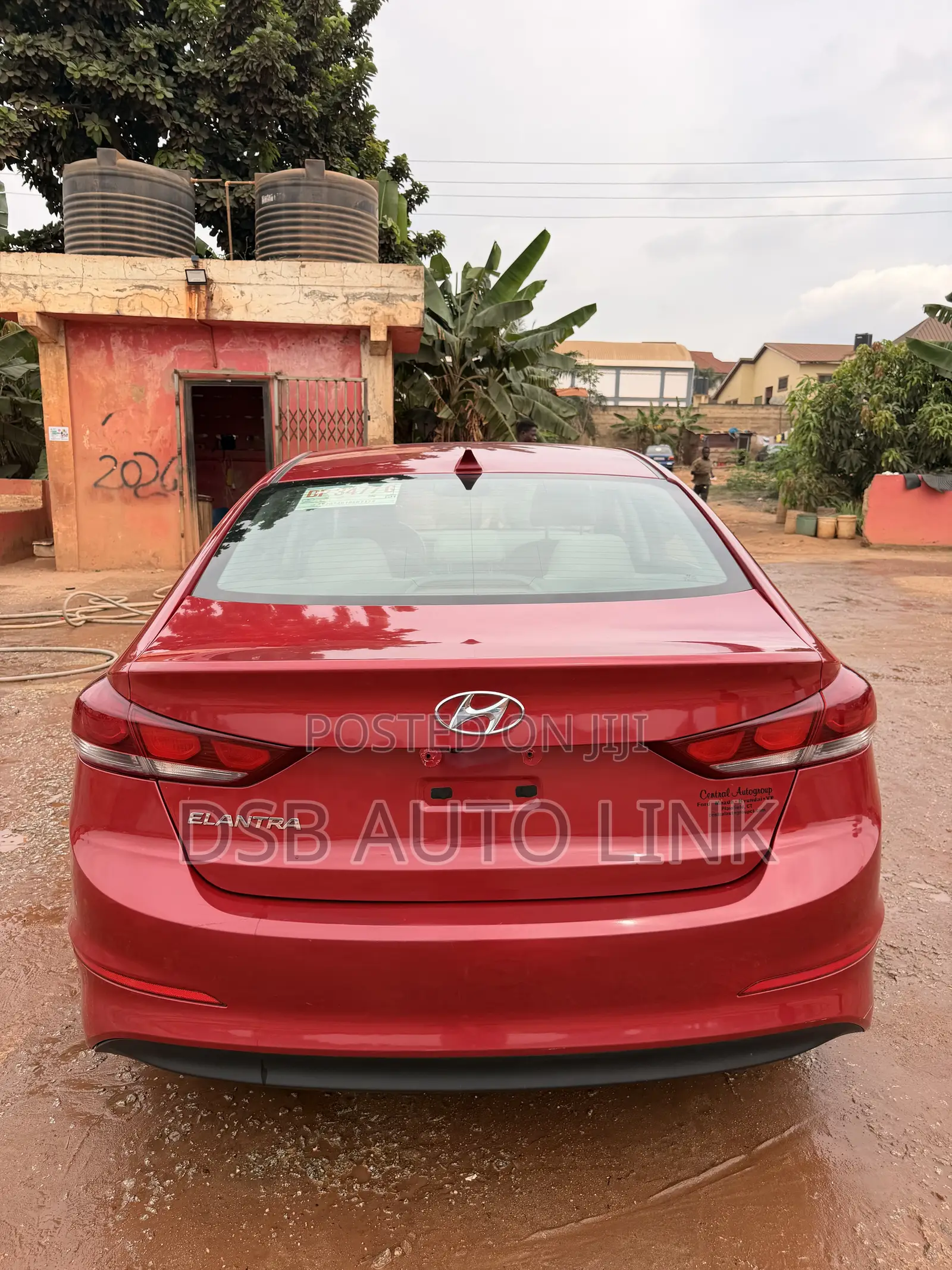 Hyundai Elantra 2018 Red