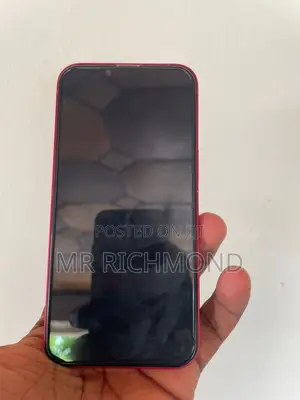 Apple iPhone 13 128 GB Red