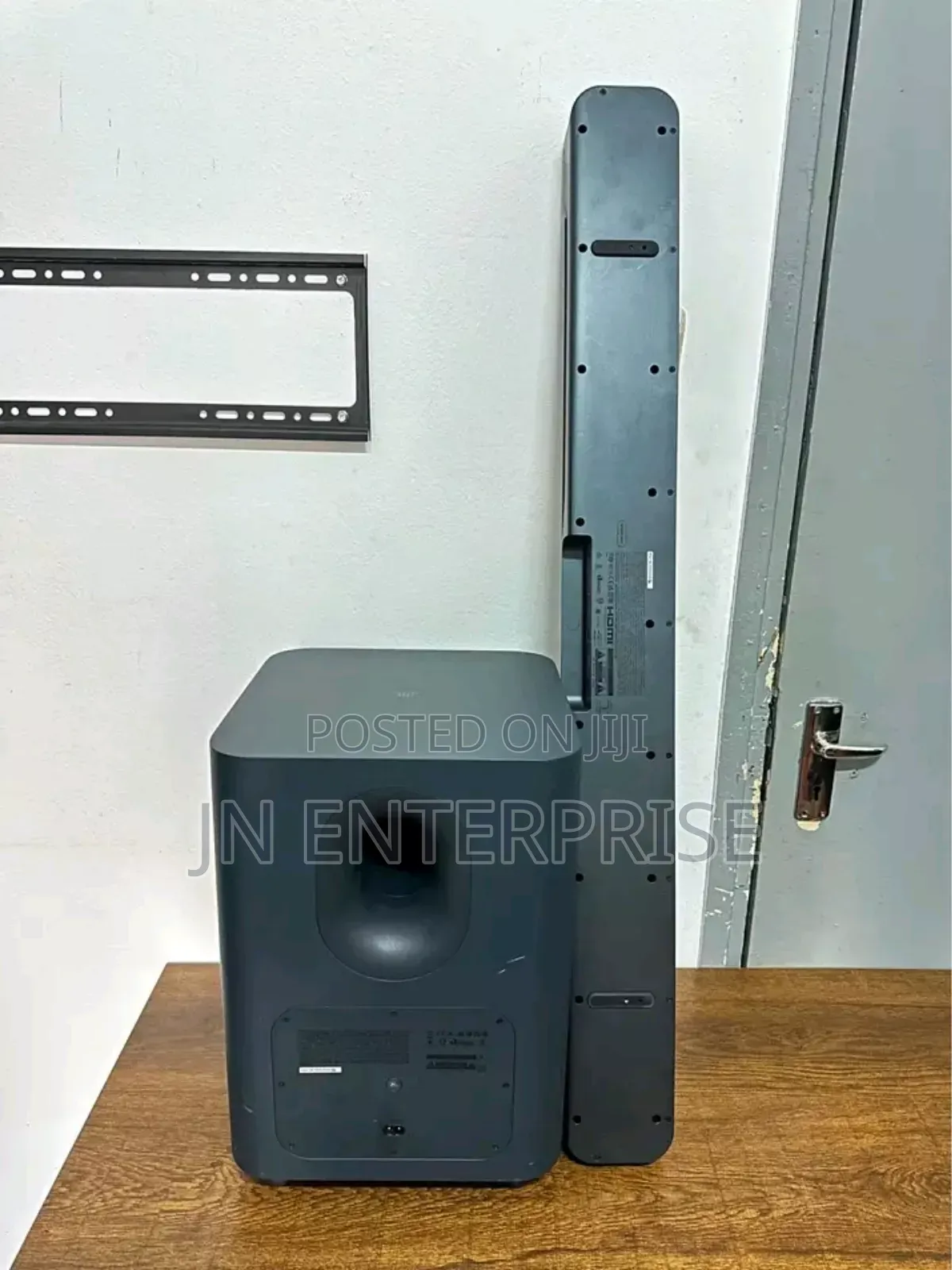 JBL With Accessories