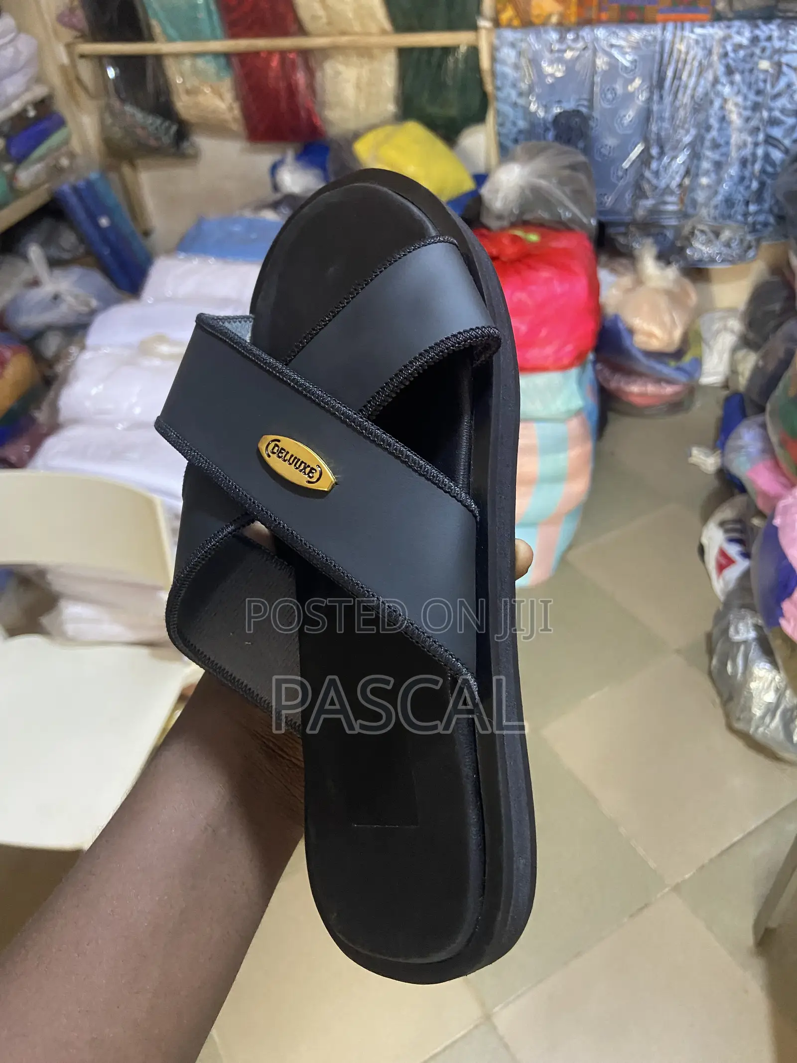 Men's Stylish Black Cross-Strap Slide Slippers/Sandals