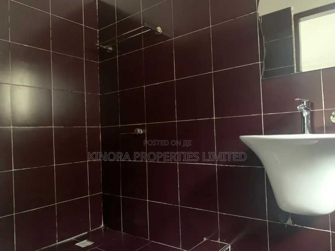3bdrm House in Oyarifa Special for rent