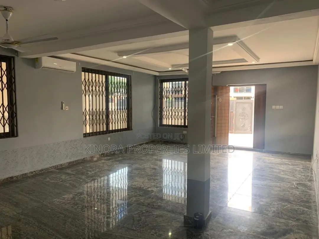 3bdrm House in Oyarifa Special for rent