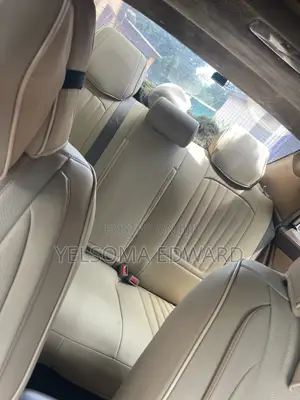 Toyota Corolla 2010 White