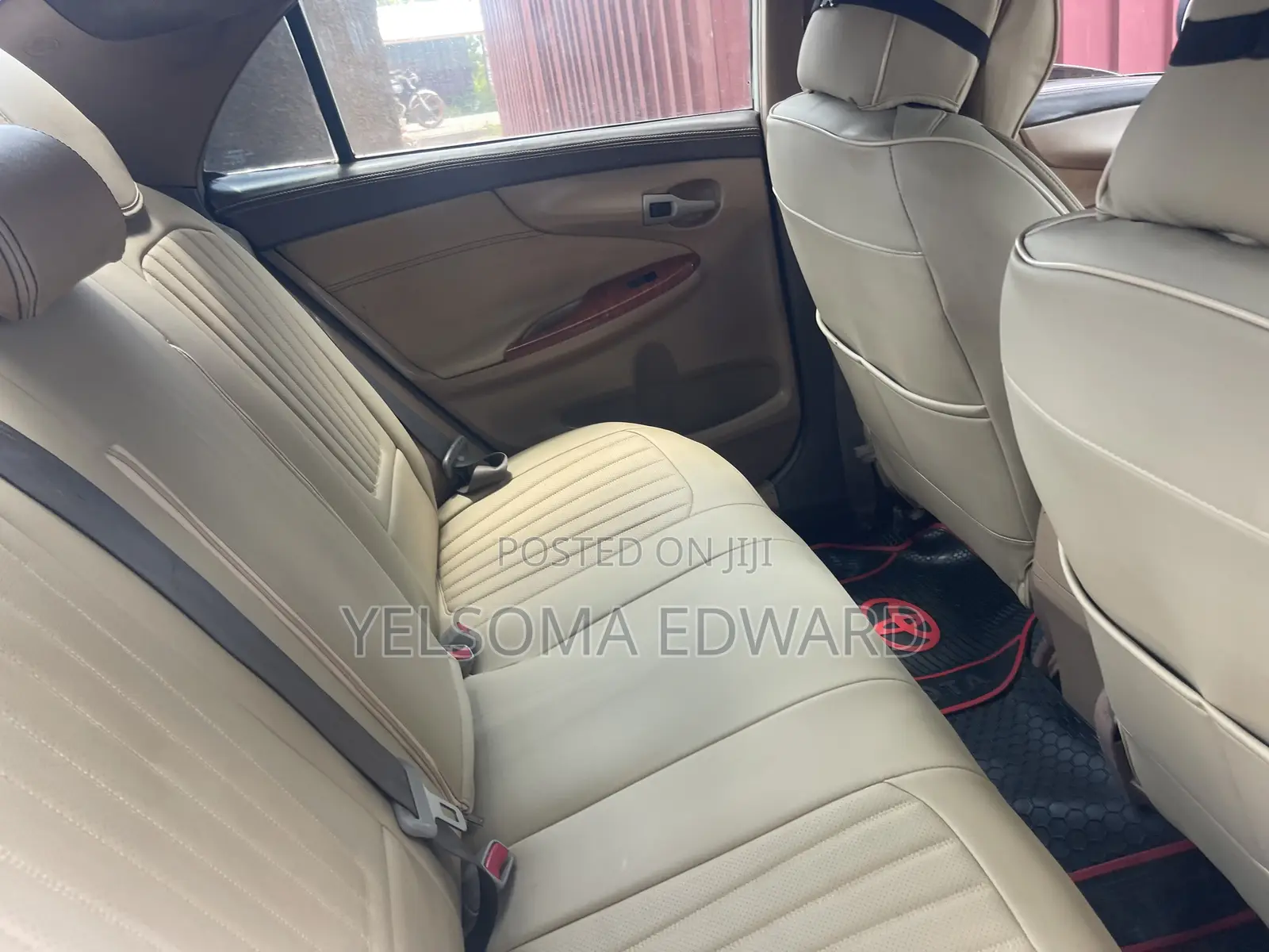 Toyota Corolla 2010 White