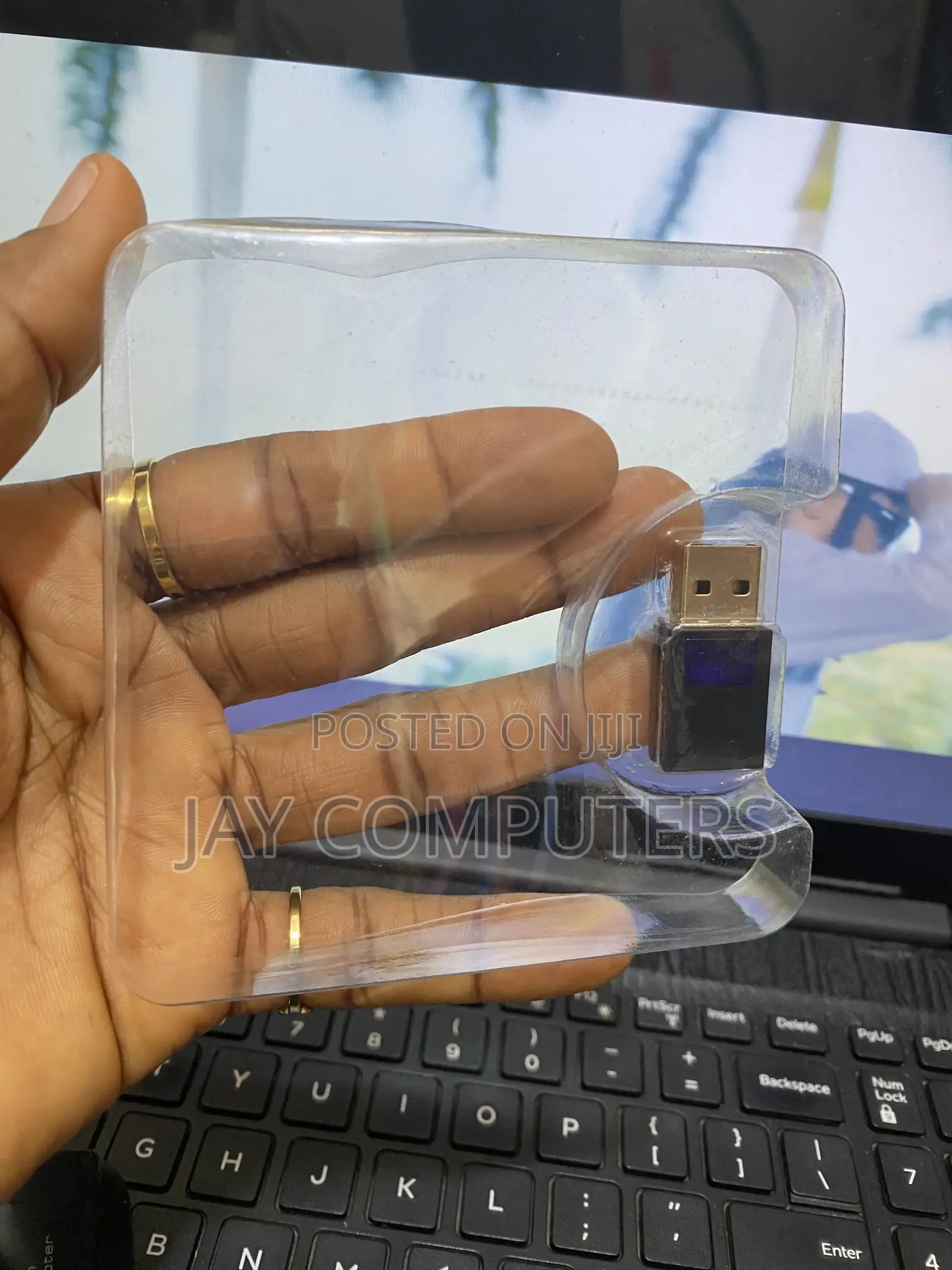 2in1 Wi-Fi N Bluetooth Adapter