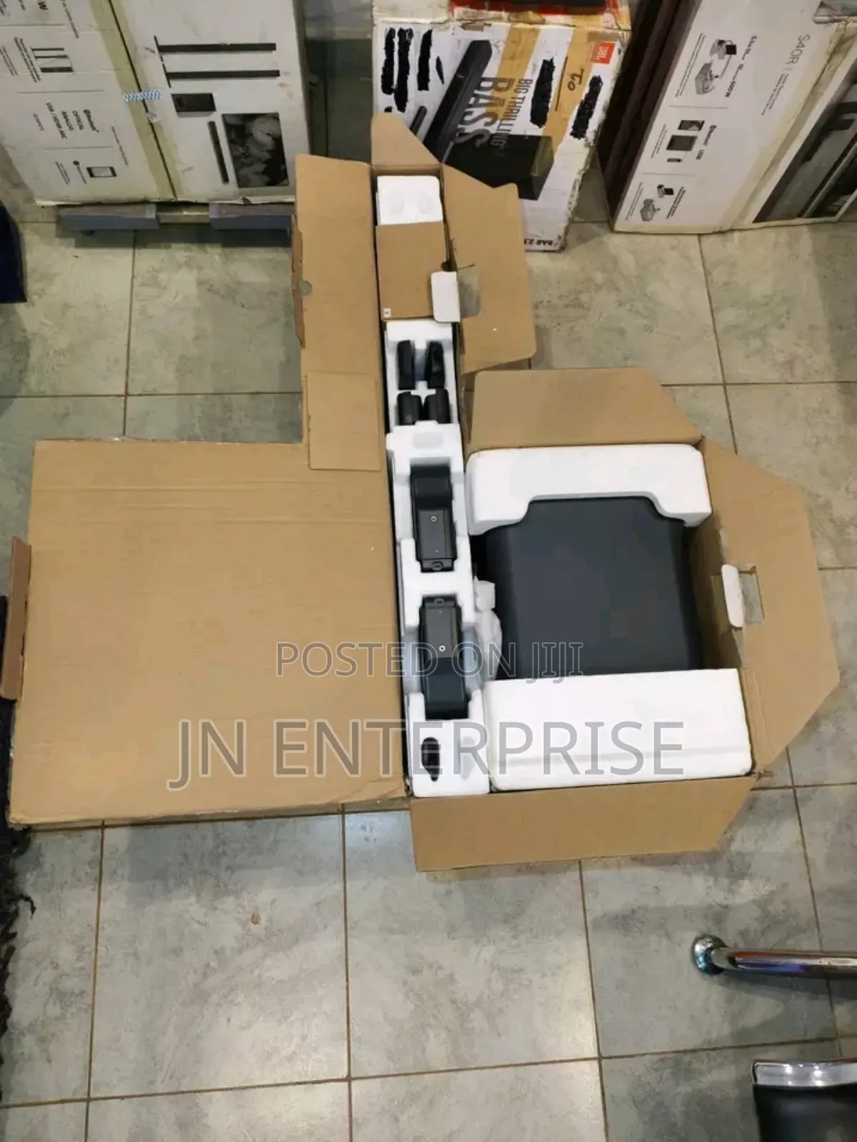 JBL 1300x Bar