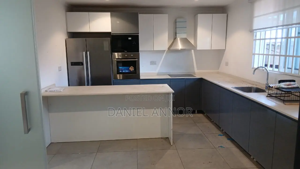 Furnished 3bdrm House in Annors D Ventures, DVLA Area for rent