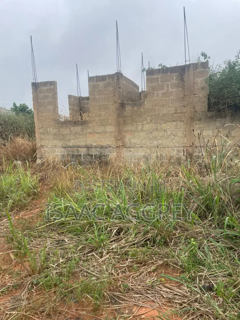 2bdrm Mansion in Isaac Aggrey, Atwima Kwanwoma for sale
