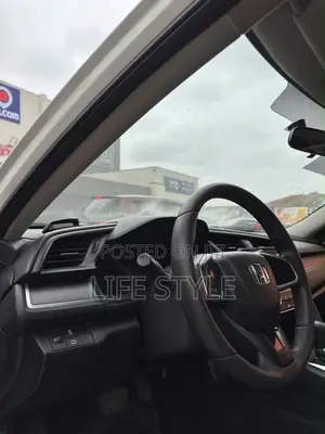 Honda Civic 2019 White