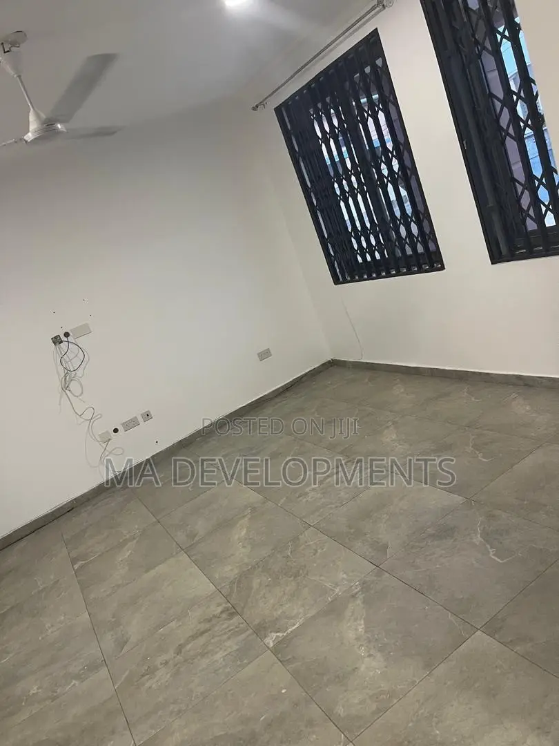 2bdrm Apartment in Madev Realty, Israel Park for rent