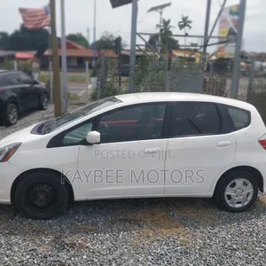 Honda Fit 2013 White