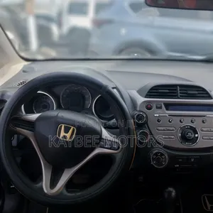 Honda Fit 2013 White