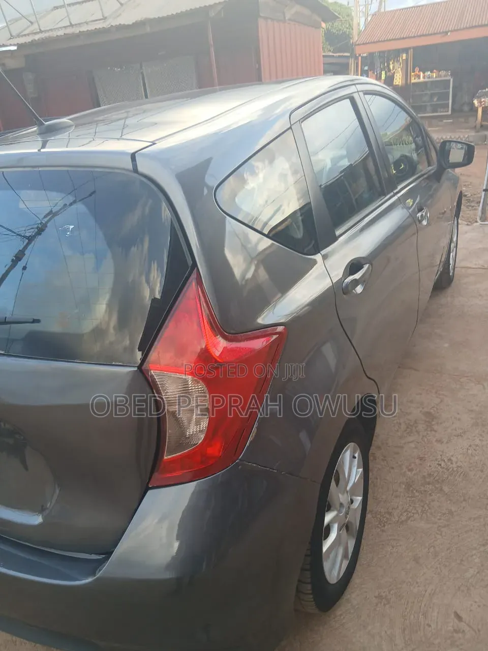 Nissan Versa 2017 Gray
