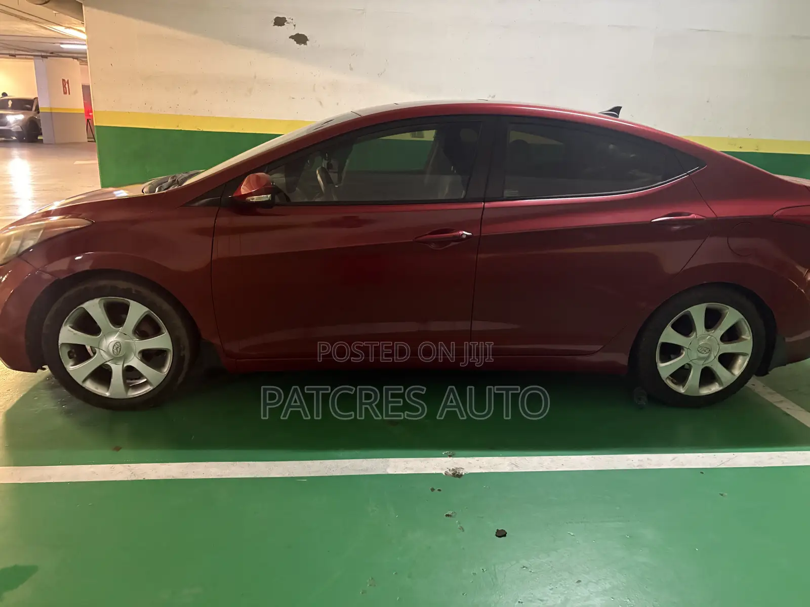 Hyundai Elantra Limited Sedan FWD (1.8L 4cyl 6A) 2016 Red