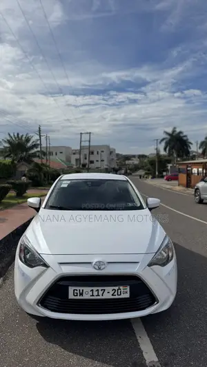 Toyota Yaris iA 1.5 FWD 2017 White