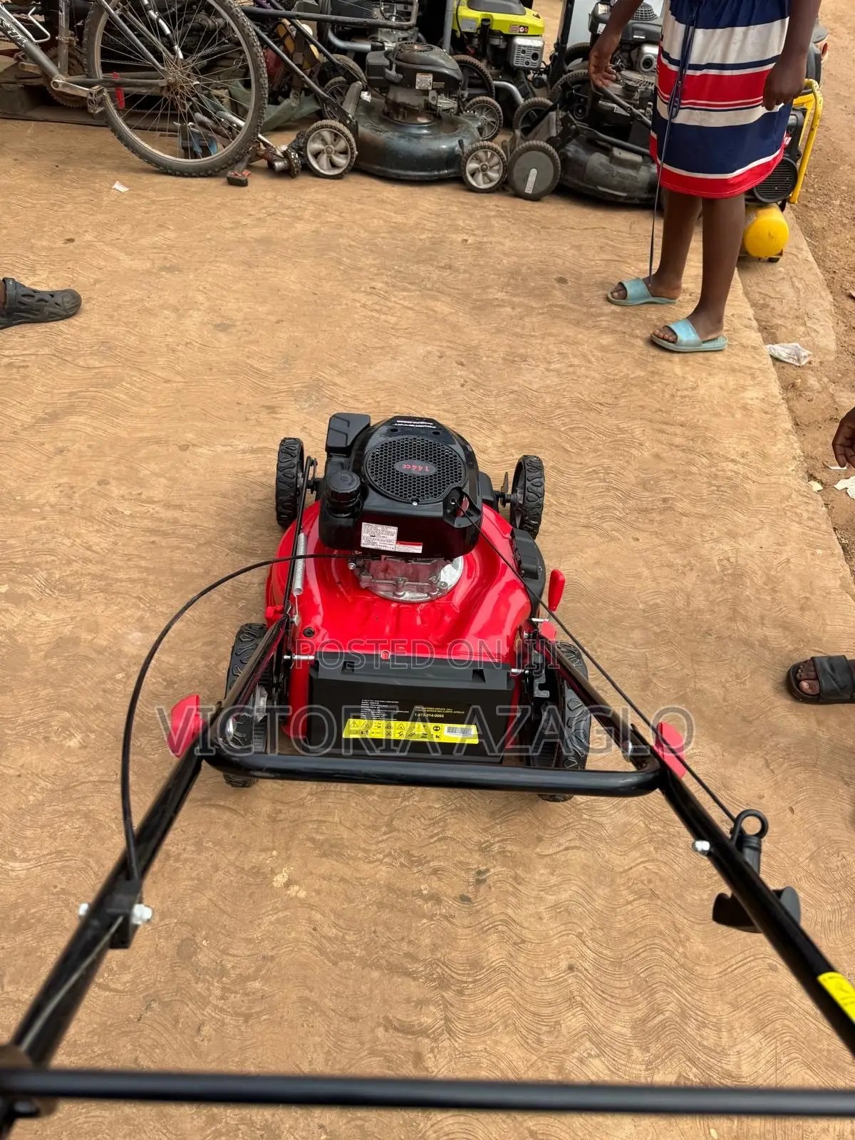 Cub Cadet SC 100 HW Push Lawn Mower