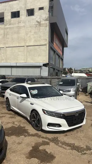 Honda Accord Touring 2018 White