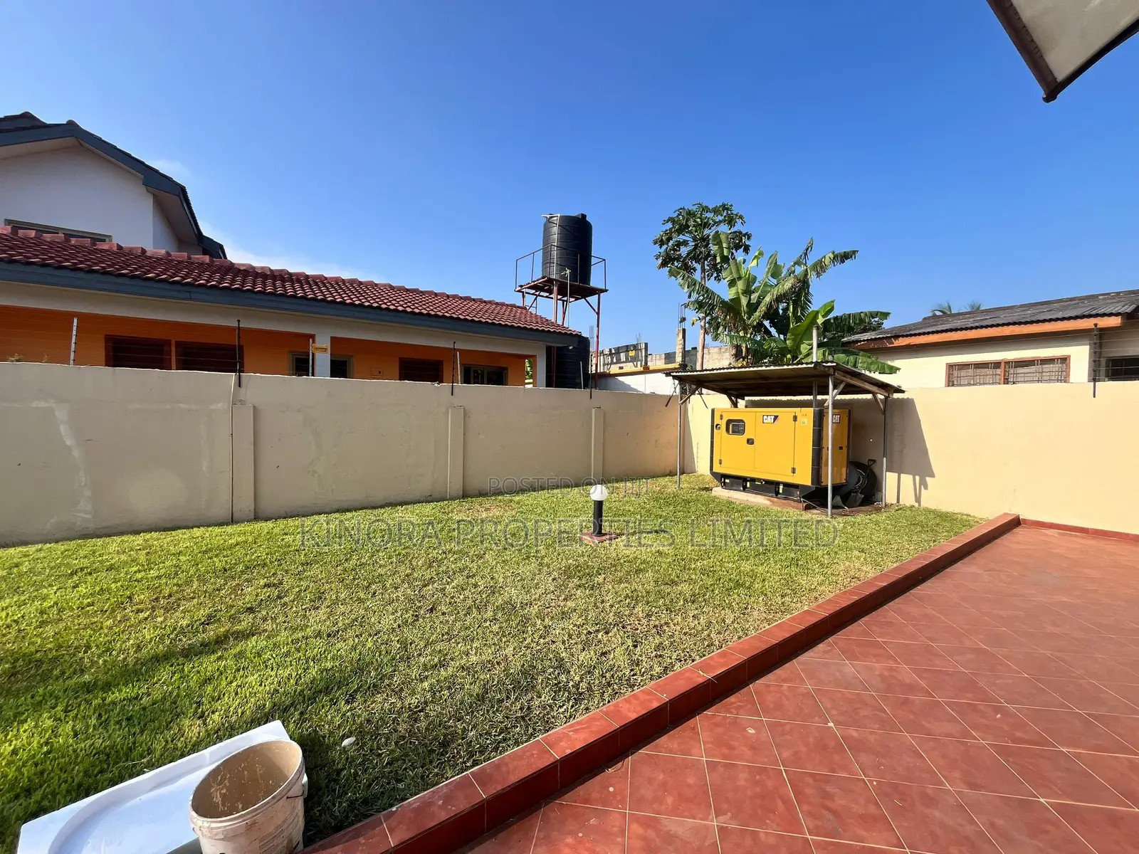 5bdrm House in East Legon for rent