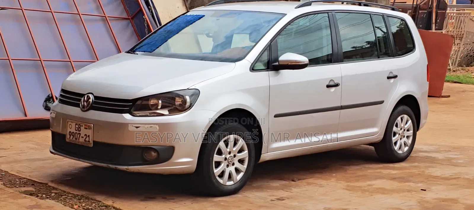 Volkswagen Touran 2014 Silver