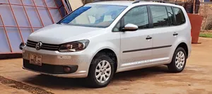 Volkswagen Touran 2014 Silver