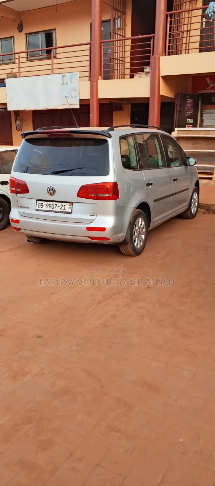 Volkswagen Touran 2014 Silver