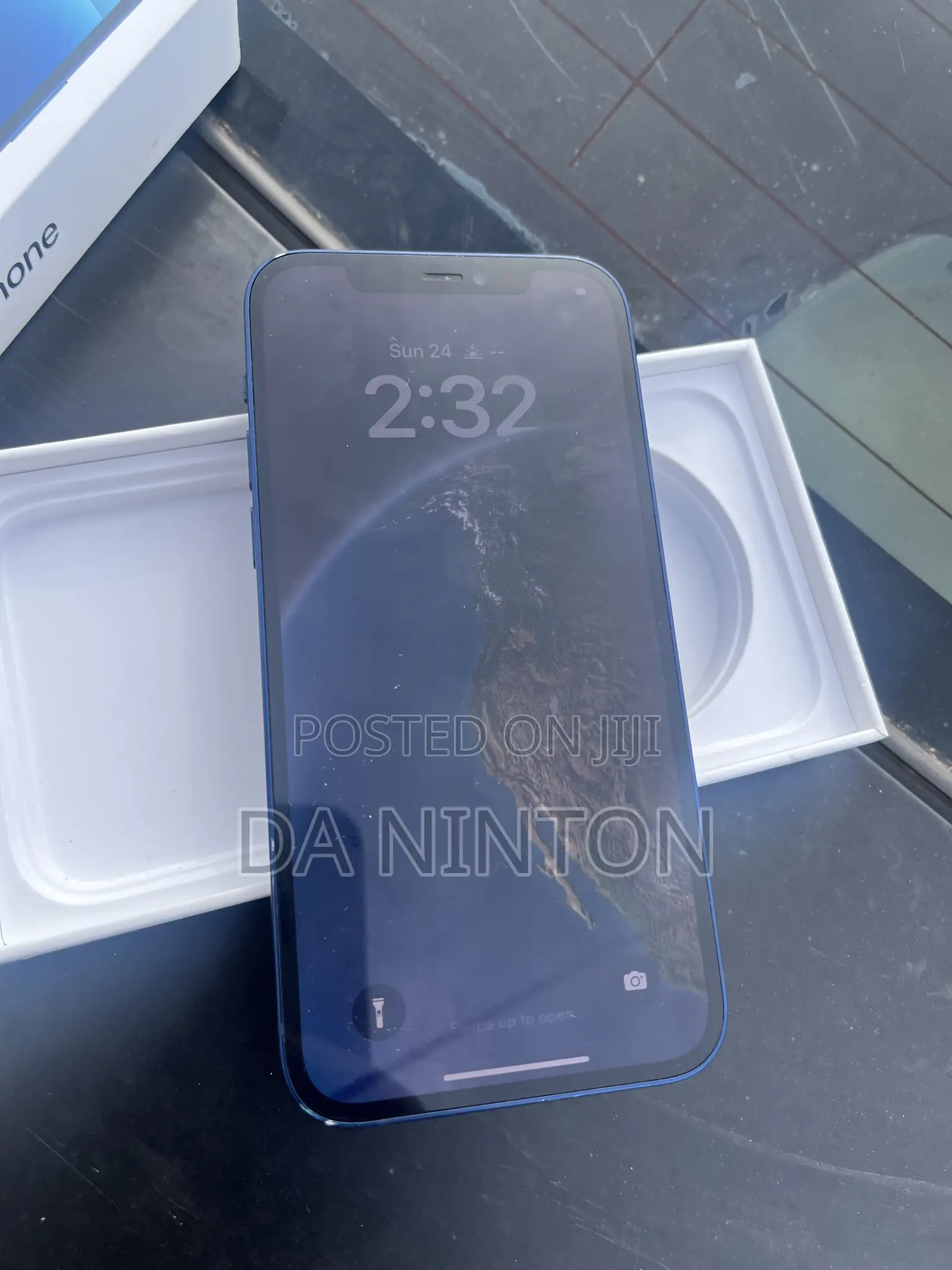 Apple iPhone 12 64 GB Blue