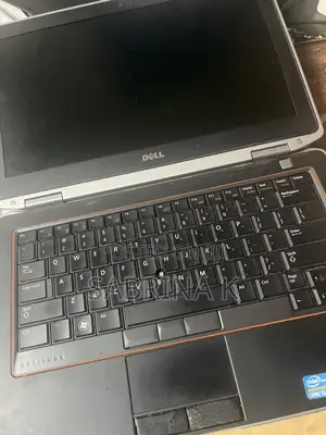 Laptop Dell Latitude 7400 8GB Intel Core i5 HDD+SSD 256GB