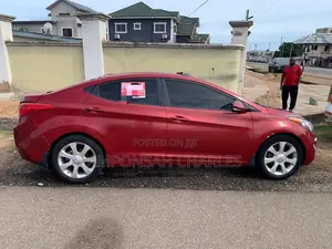 Hyundai Elantra Limited Sedan FWD (1.8L 4cyl 6A) 2013 Red