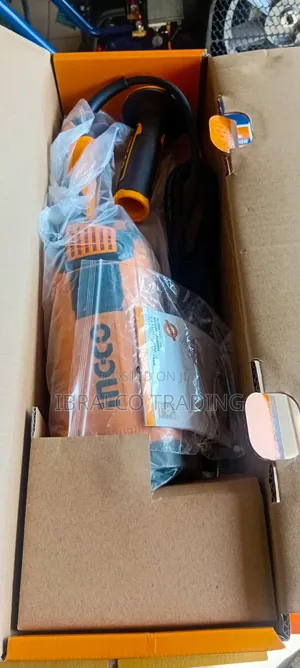 Ingco Angle Grinder 3000w