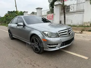 Mercedes-Benz C300 2013 Gray