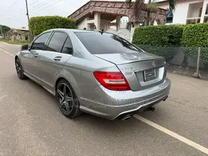 Mercedes-Benz C300 2013 Gray