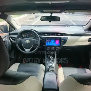 Toyota Corolla 2015 Blue