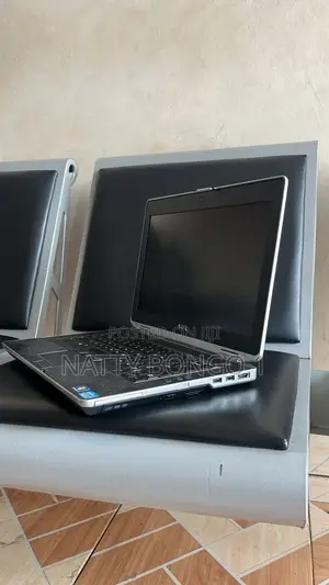 Laptop Dell Latitude E6430 4GB Intel Core i7 HDD 256GB