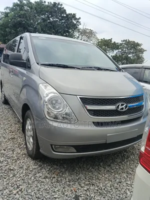 Hyundai Starex 2010 Silver