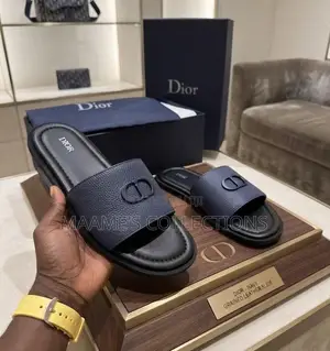 Textured Leather Dior Men's Slide Sandals