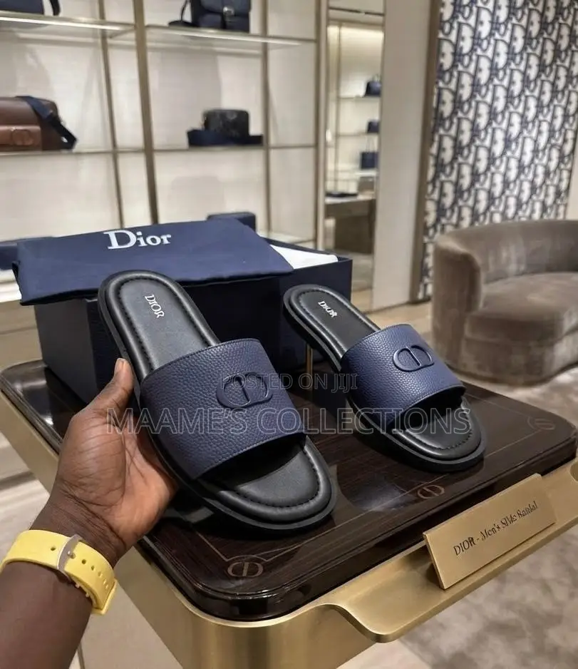 Textured Leather Dior Men's Slide Sandals