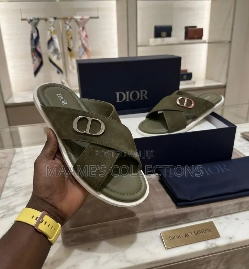 Textured Leather Dior Men's Slide Sandals