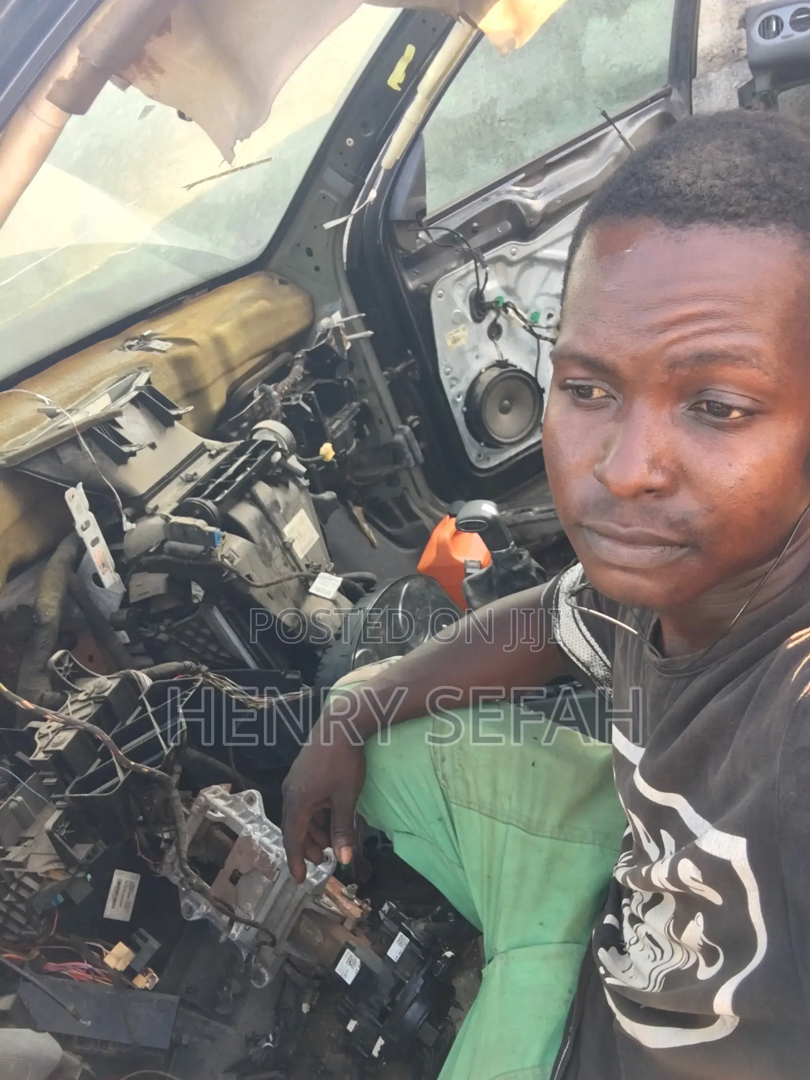 Auto Electrician