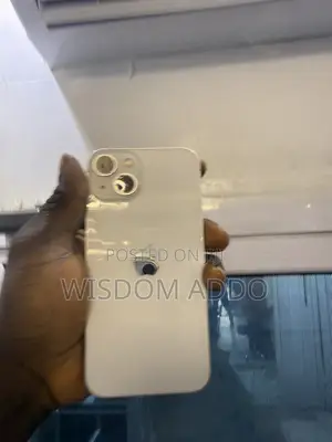 Apple iPhone 13 128 GB White