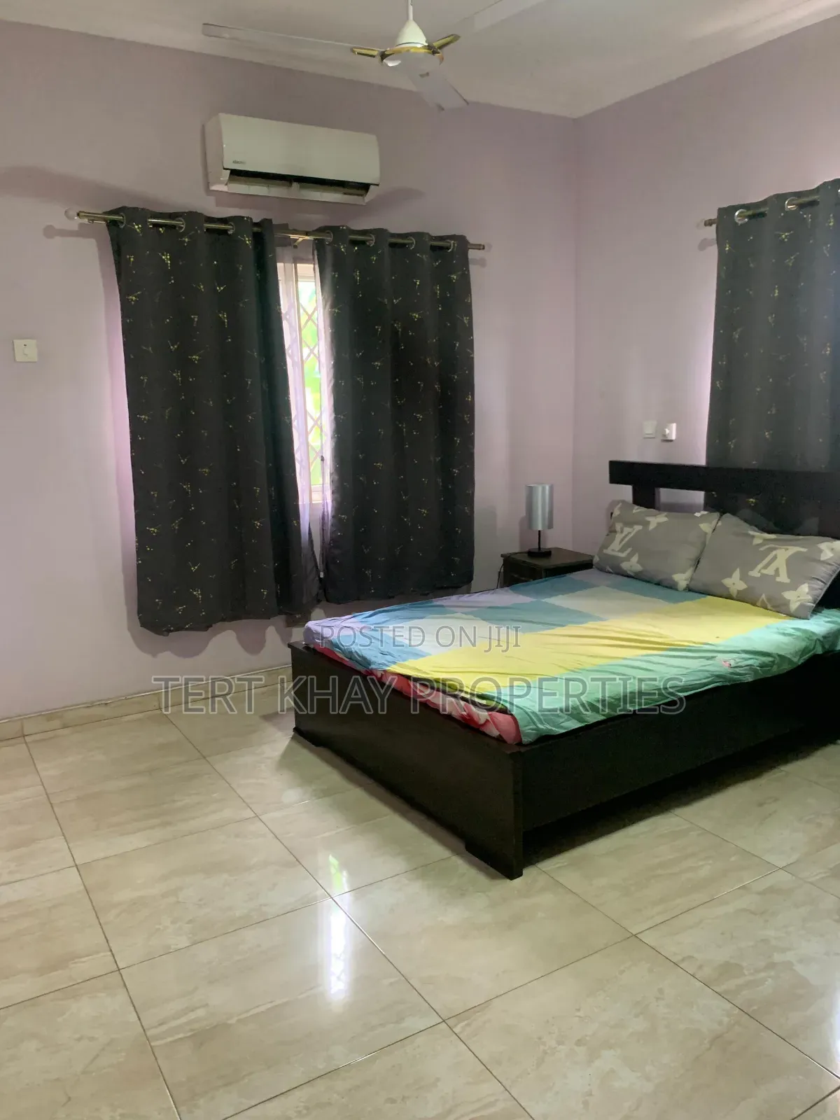 Furnished 7bdrm House in Borteyman, Boundary Road Area for rent