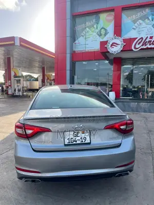 Hyundai Sonata Sport Sedan FWD (2.4L 4cyl 6A) 2016 Silver