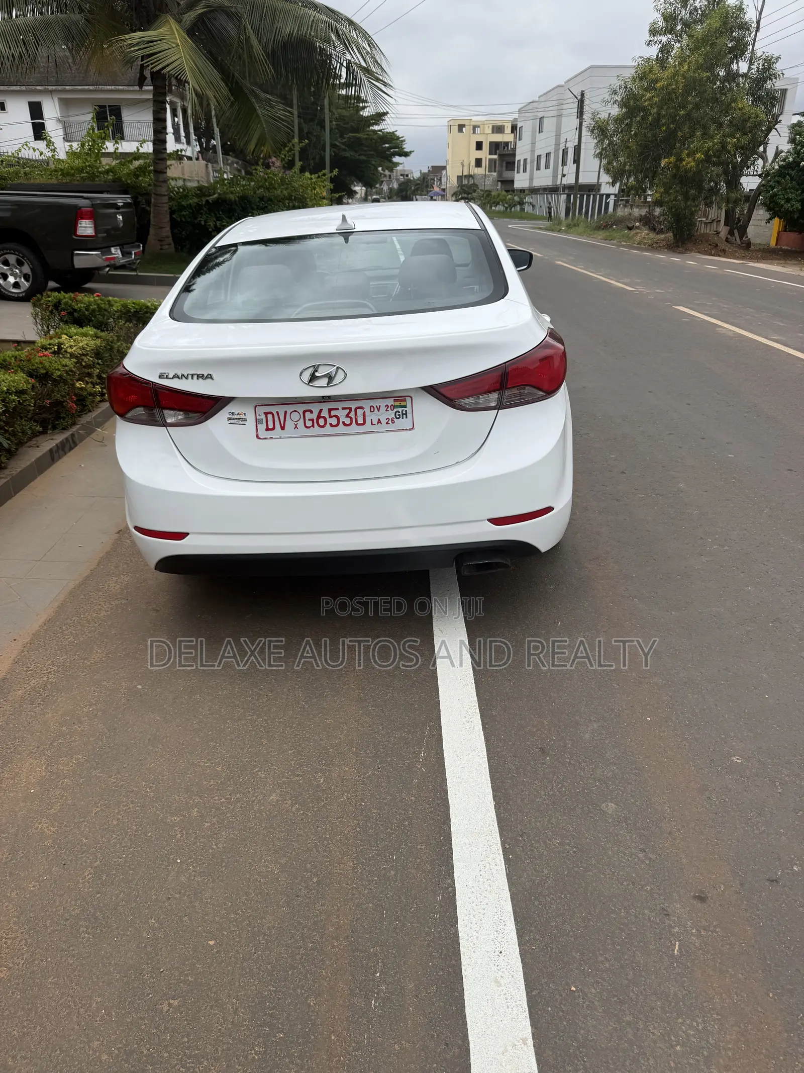 Hyundai Elantra Sport Sedan FWD (2.0L 4cyl 6A) 2016 White