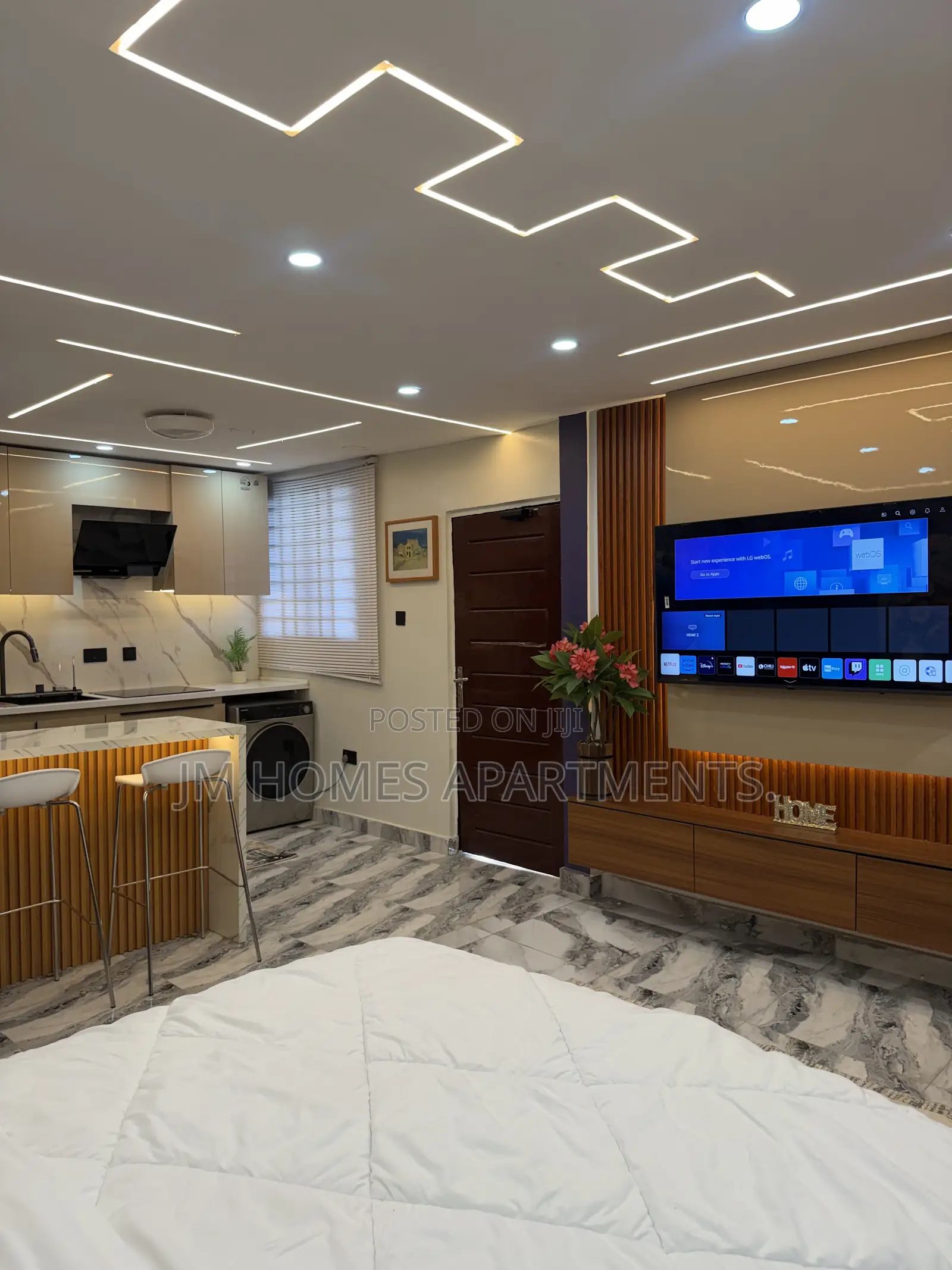 Luxury Furnished Studio for Short Stay – Tema Comm 25
