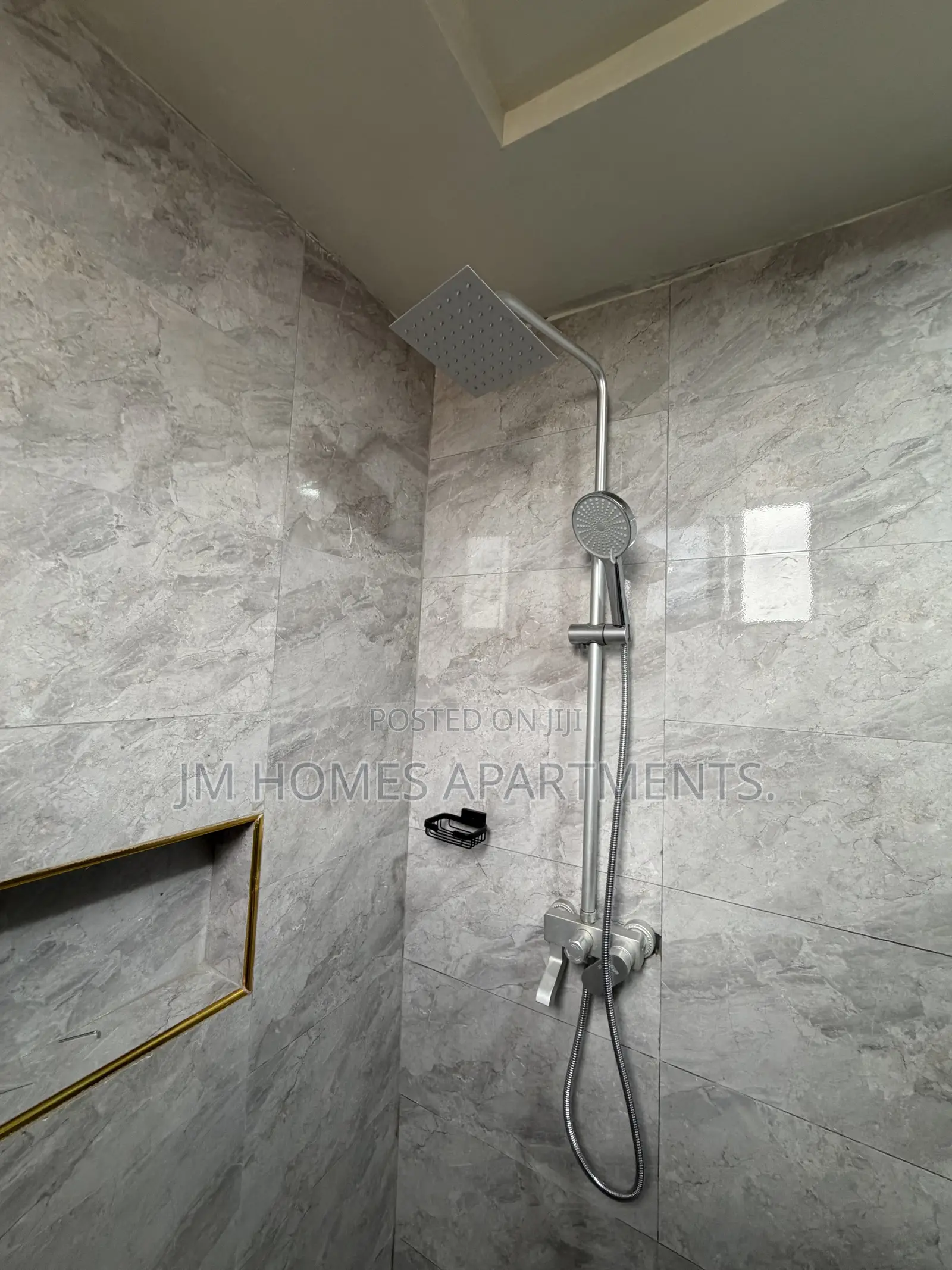 Luxury Furnished Studio for Short Stay – Tema Comm 25