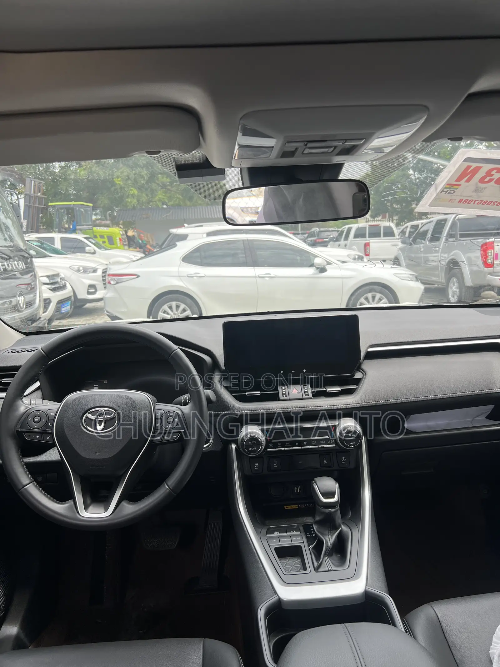 Toyota RAV4 2023 White